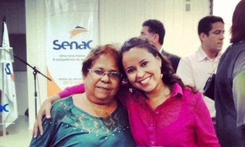 Tia Bia - mãe da Silvia